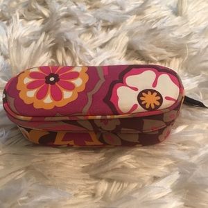 VERA BRADLEY SUN GLASSES CASE🌸